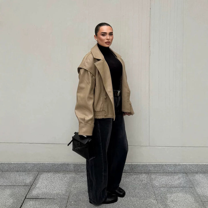 Damen Oversize-Lederimitat-Bomberjacke mit Boxy-Schnitt und weitem Revers Echoarchiv