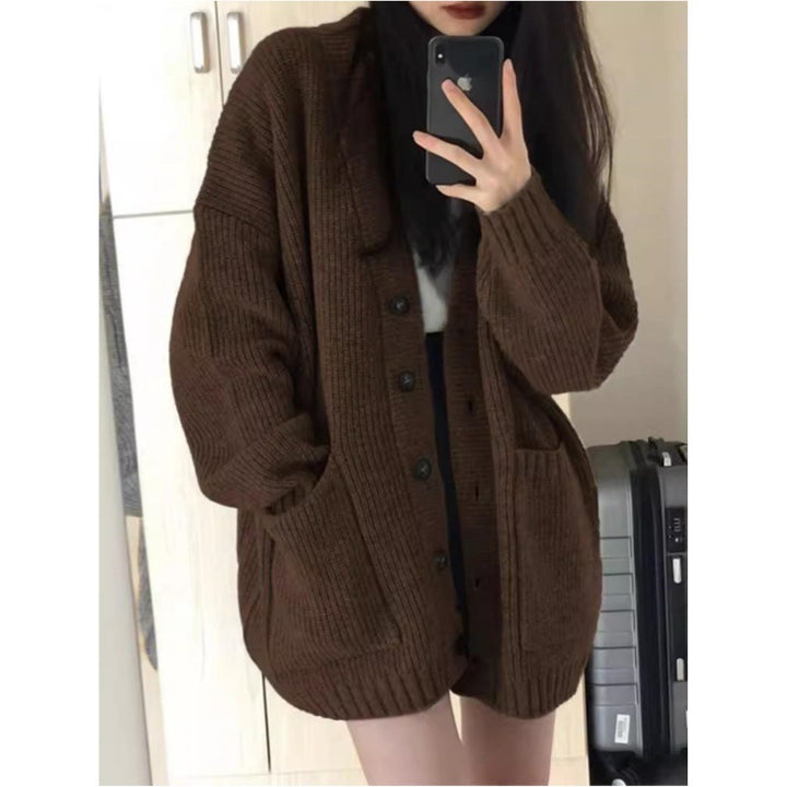 Damen Oversize Strickcardigan mit aufgesetzten Taschen und durchgehender Knopfleiste Echoarchiv