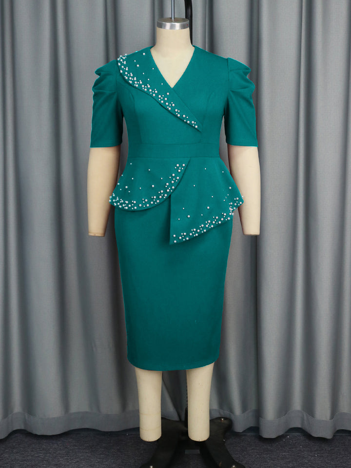 Damen figurbetontes Wickelkleid mit Rüschen und Perlenakzenten Echo Archiv
