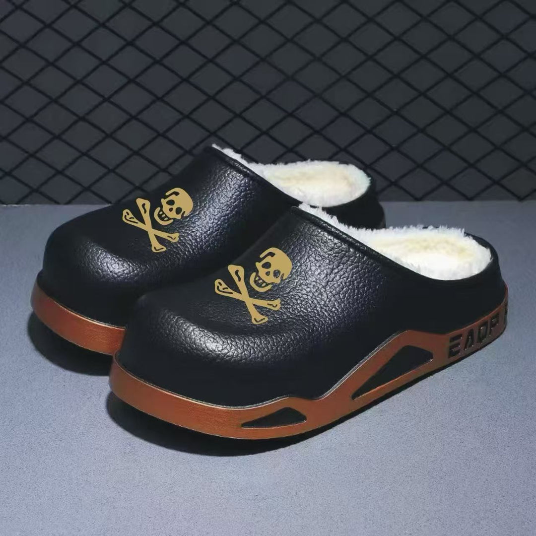 Herren Gefütterte PU-Clogs mit Totenkopfprint und profilierter EVA-Sohle Echoarhiv