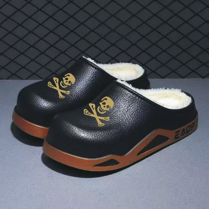 Herren Gefütterte PU-Clogs mit Totenkopfprint und profilierter EVA-Sohle Echoarhiv