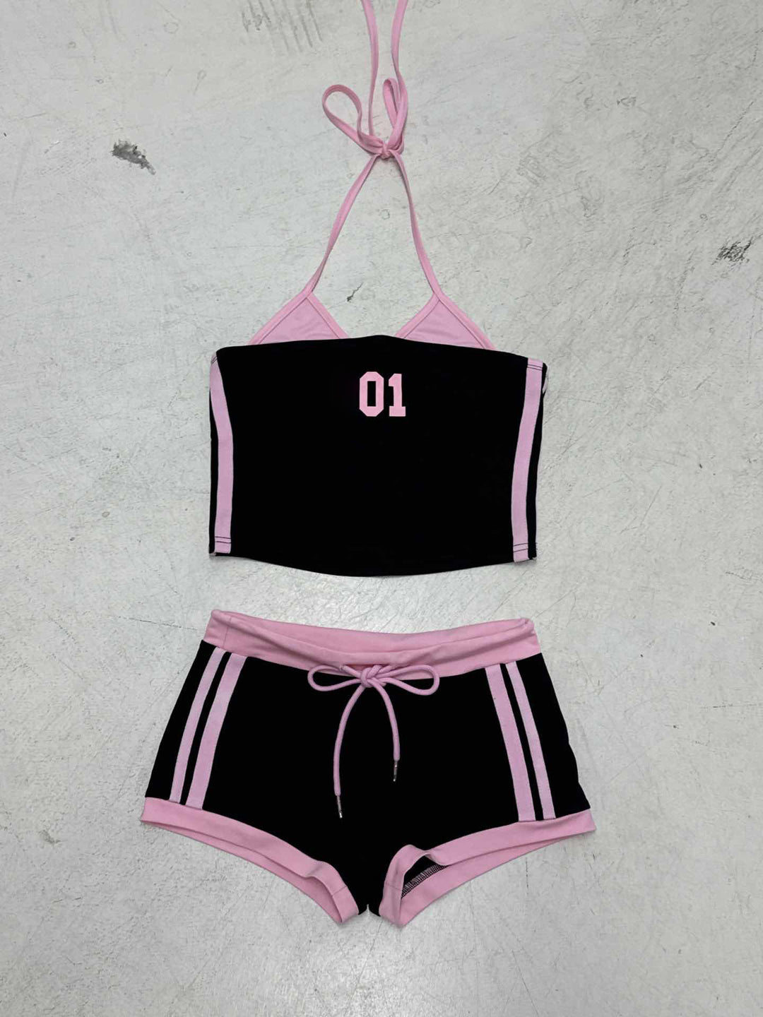 Damen sportliches Crop-Top und Shorts Set mit dekorativem Bindeband Echo Archiv