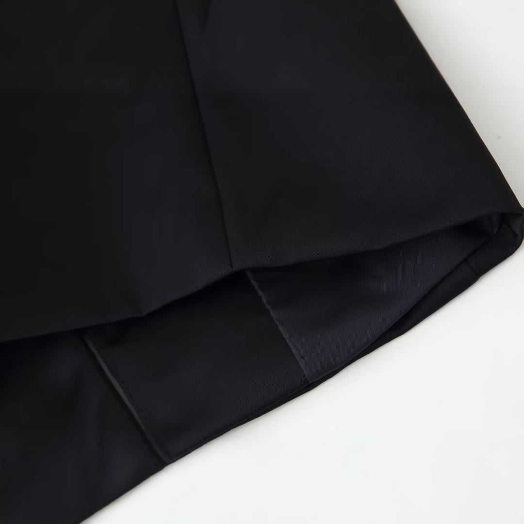 Damen Taillierte Mandarinkragen-Jacke mit dekorativen Kordelknöpfen Echo Archiv