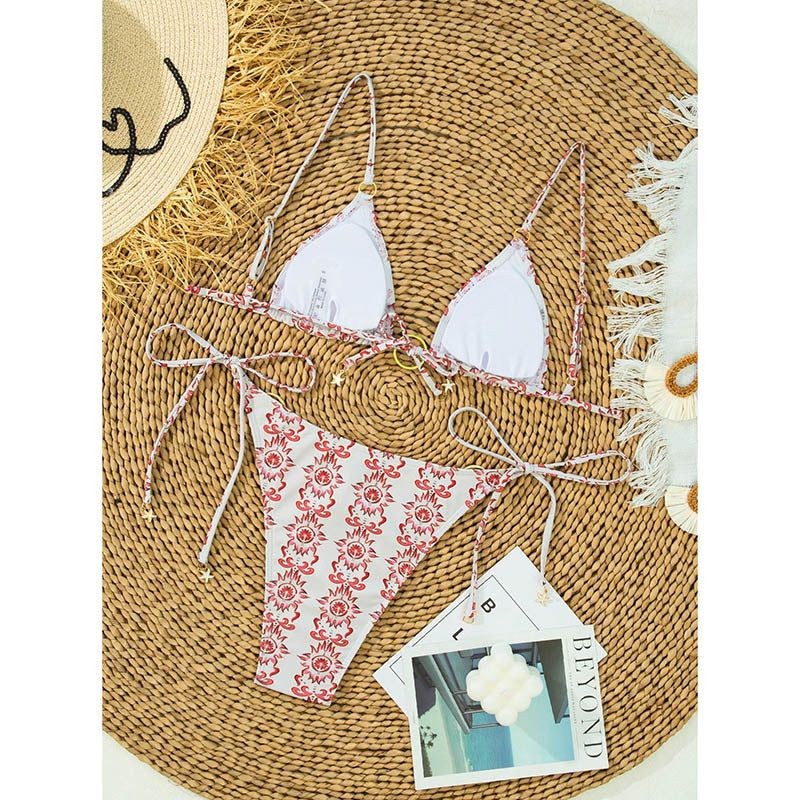 Damen Triangel-Bikini mit Goldring-Details und seitlichen Bindebändern Echo Archiv