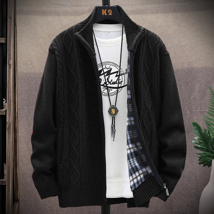 Herren Strickjacke mit Kunstlederdetails und hohem Kragen Echoarchiv