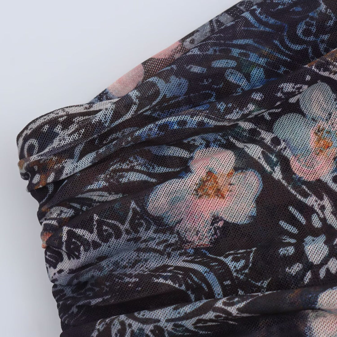 Damen Asymmetrisches One-Shoulder Kleid mit langem Ärmel und Stufenrock Echoarchiv