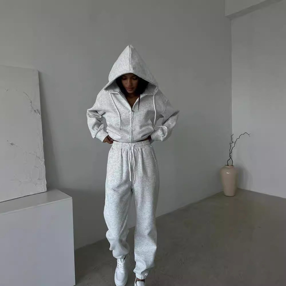 Damen lässiges Kapuzen-Sweatshirt und Jogginghose Set in Oversize-Passform mit Reißverschluss und Kängurutasche – Avérine