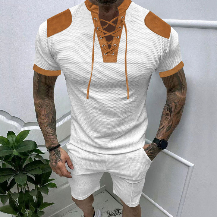 Herren lässiges Kurzarmshirt mit einzigartigem Schnürdesign und modernen Akzenten Echoarchiv