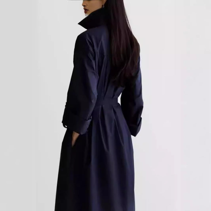Damen Langärmliges Hemdblusen‑Maxikleid mit strukturierter Schulterpasse und Bindegürtel Echoarchiv