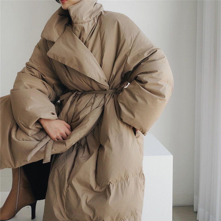 Damen Oversized Steppmantel Maxi mit hohem Stehkragen, Bindegürtel und winddichter Füllung Echoarchiv