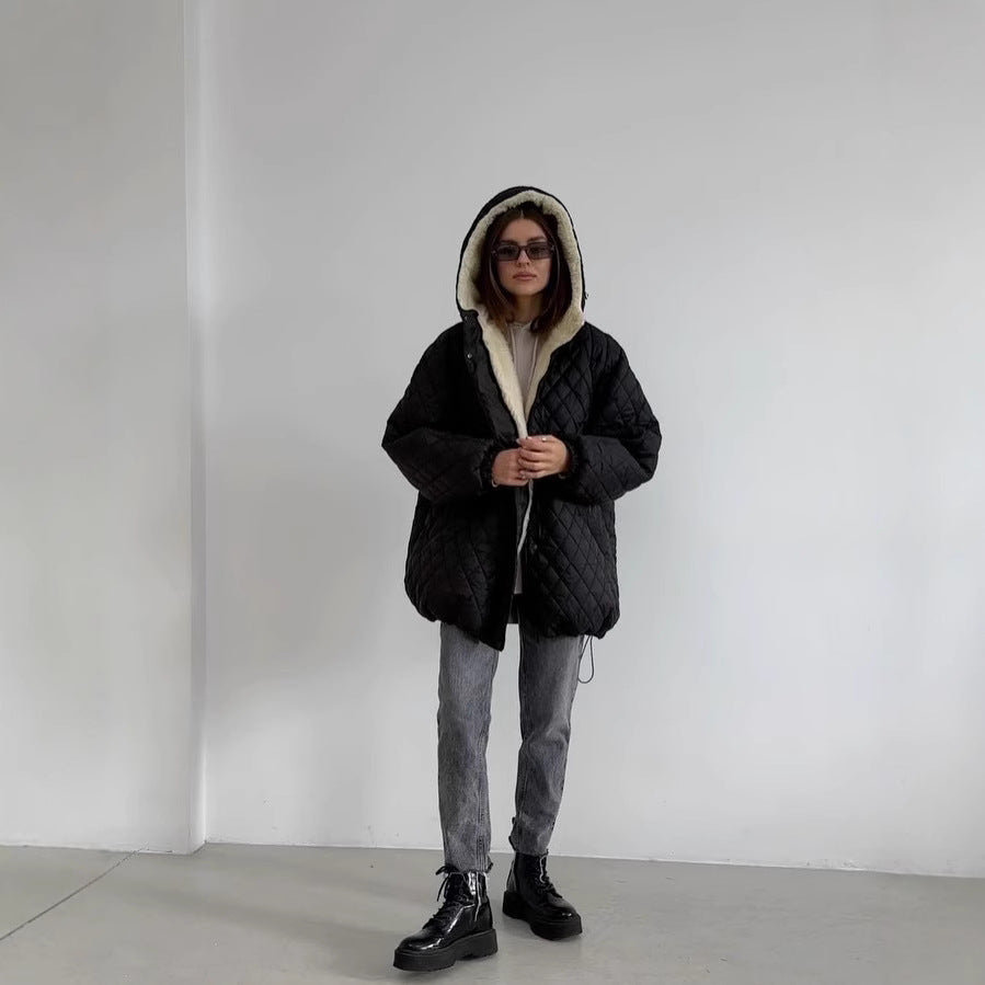 Damen Oversize Steppjacke mit Teddyfutter und Kapuze Echoarchiv