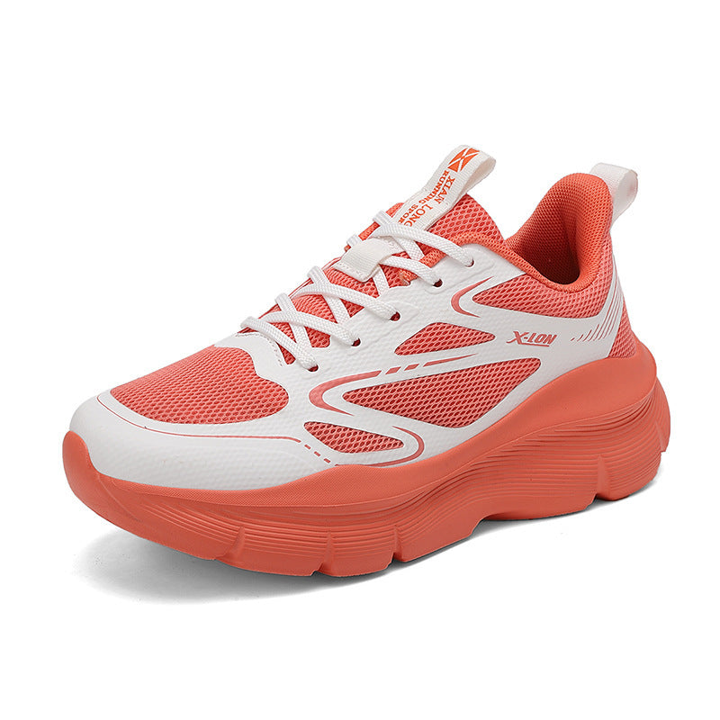 Damen nan modische Volumen-Sneaker mit atmungsaktivem Mesh, verstärkenden Overlays und extra gedämpfter Keilsohle Echo Archiv