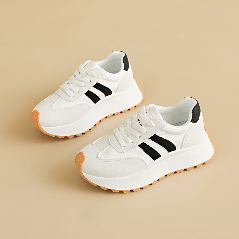 Damen Sportliche Sneakers mit dämpfender Sohle und atmungsaktiver Oberfläche Echo Archiv