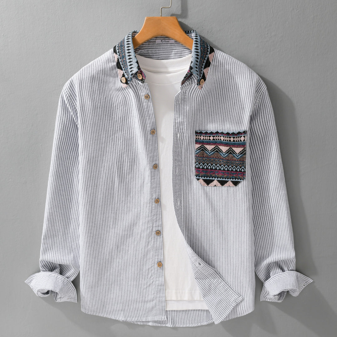 Herren Gestreiftes Baumwollhemd mit Jacquard-Kragen und Taschenbesatz Echoarchiv