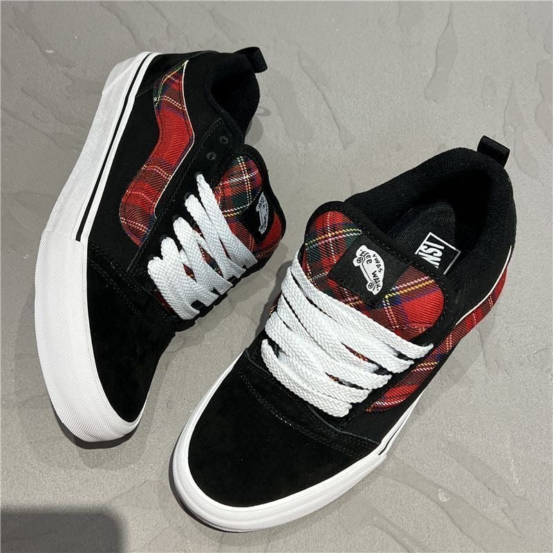 Damen Sneakers mit kariertem Obermaterial und robustem Veloursleder Echo Archiv