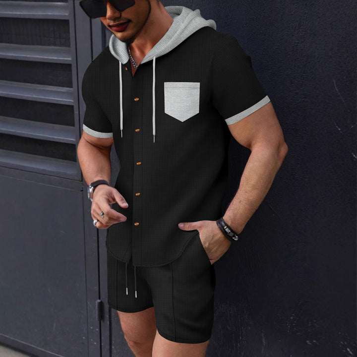 Herren lässiges Kurzarmhemd und Shorts-Set mit Kapuze und modischen Akzenten Echoarchiv