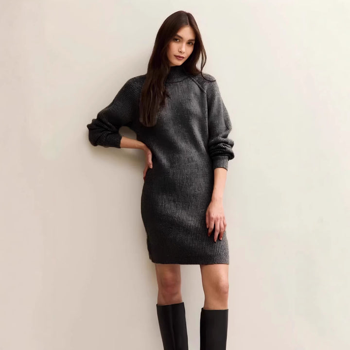 Damen Strickkleid mit Rollkragen und Raglanärmeln Echo Archiv