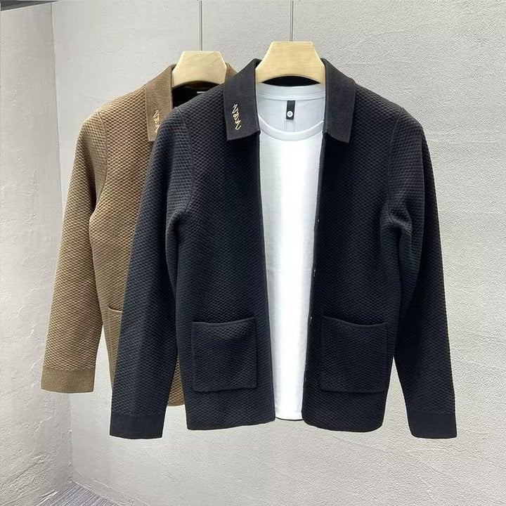 Damen Moderne Strickjacke mit strukturiertem Design Echoarchiv