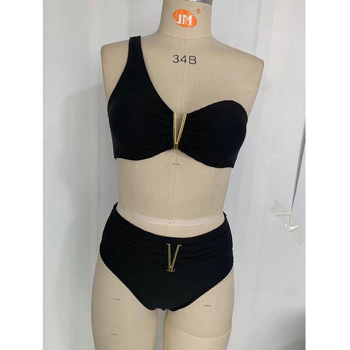 Damen Hoch geschnittenes Bikiniset mit asymmetrischem Oberteil und goldenen Akzenten Echo Archiv