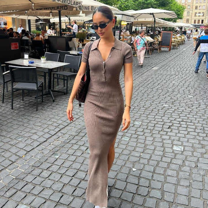 Damen Maxikleid mit kurzem Arm und klassischem Kragen Echo Archiv