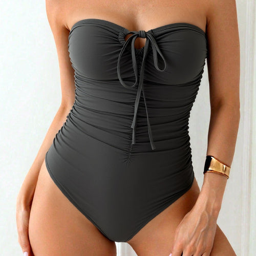 Damen Bandeau-Badeanzug mit Raffung und modischem Schlitz Echo Archiv