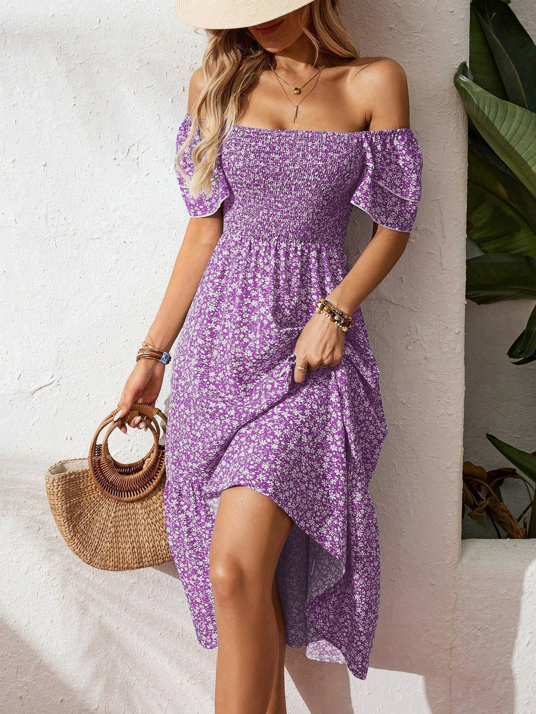 Damen Off-Shoulder Maxikleid mit floralen Mustern und elastischem Oberteil Echo Archiv