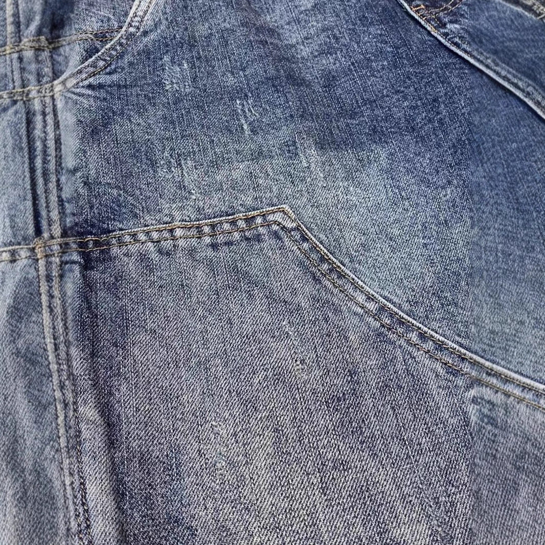 Herren Modische Ripped Jeans im Vintage-Look Echoarchiv