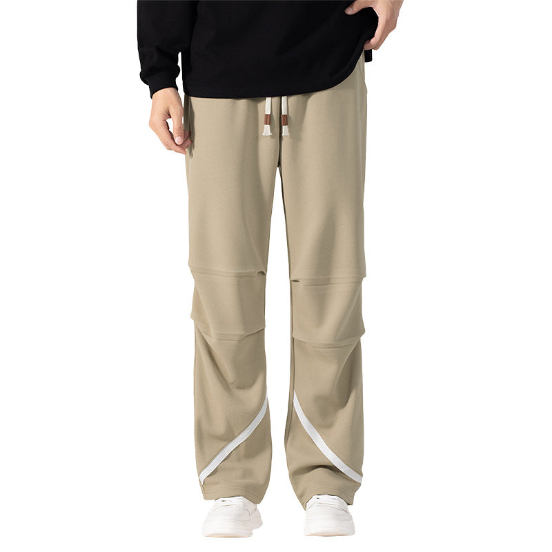 Herren modische Sportpants mit innovativem Schnitt und praktischen Taschen Echoarchiv