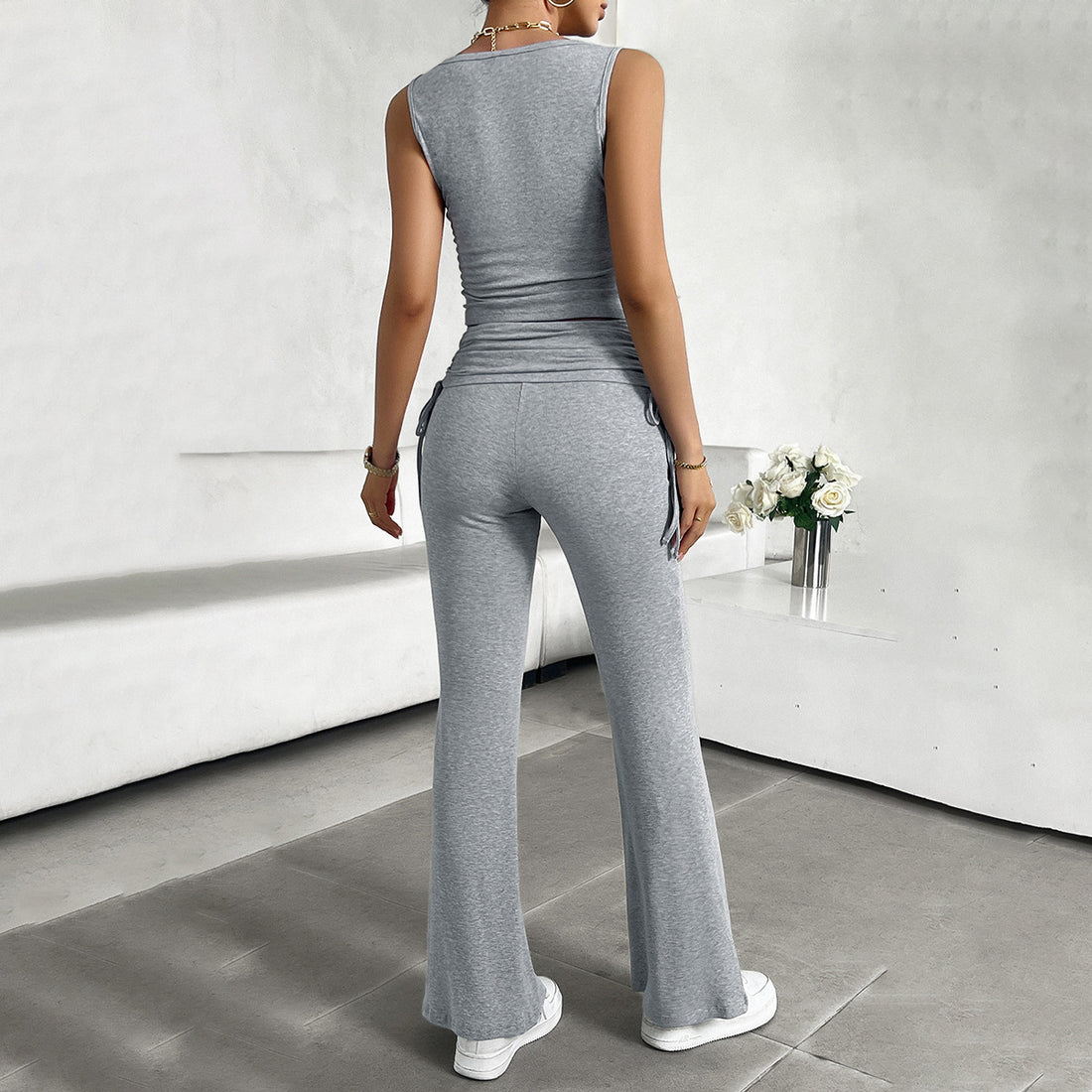 Damen funktionale Kombination aus ärmellosem Top und fließenden Hose – Élanora
