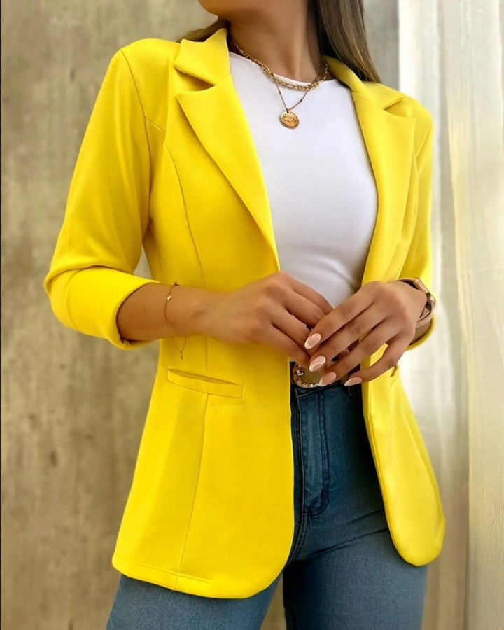 Damen eleganter Blazer mit tailliertem Schnitt und praktischen Taschen – Valéne