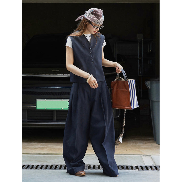 Damen Oversized-Tailoring-Weste mit V-Ausschnitt und durchgehender Knopfleiste Echoarchiv