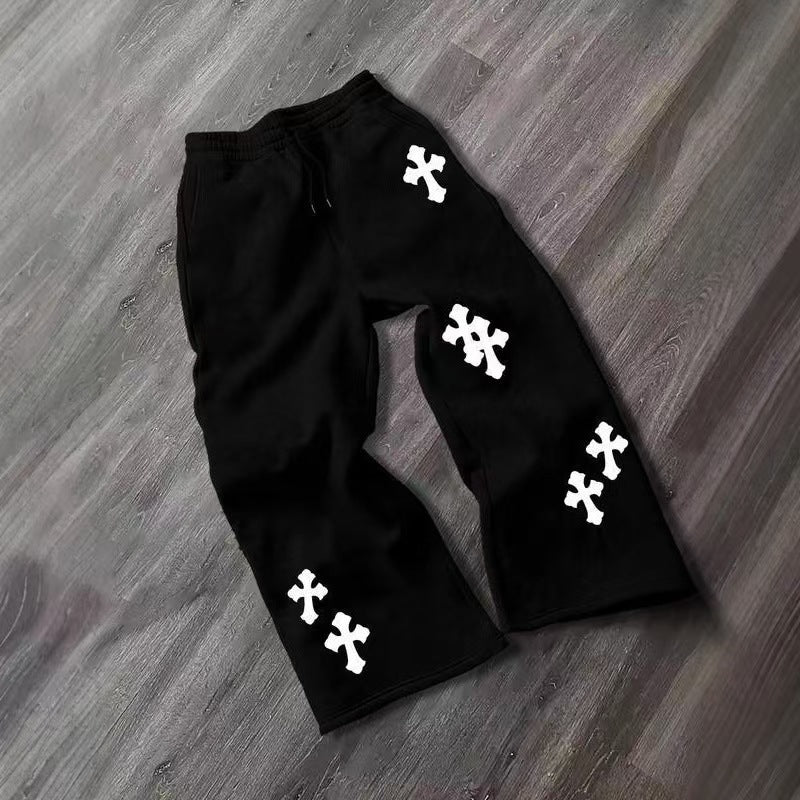 Herren Weite Sweatpants mit Gothic-Kreuz-Print, Tunnelzug & Tiefer Schritt Echo Archiv