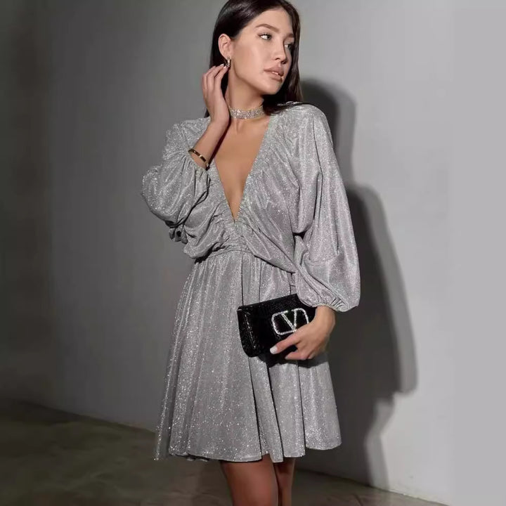 Damen Glitzerndes Abendkleid mit tiefem V Ausschnitt, Ballonärmeln und taillenbetonter Glockenrock Echoarchiv