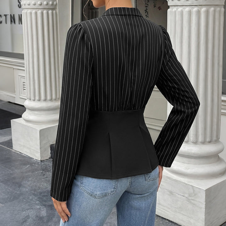 Damen Modische Bluse mit Stehkragen und Plisseedetail Echo Archiv