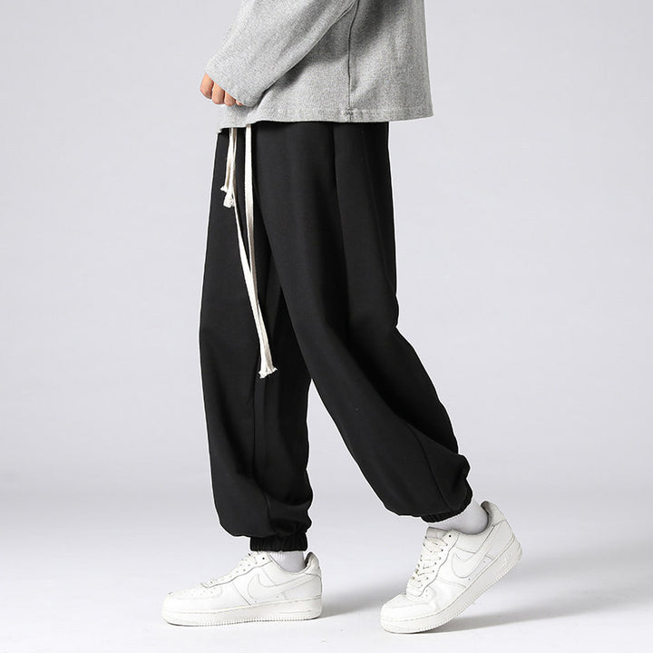 Herren Oversize-Jogginghose mit tiefer Leibhöhe, konischem Bein & extra langen Kordeln Echo Archiv