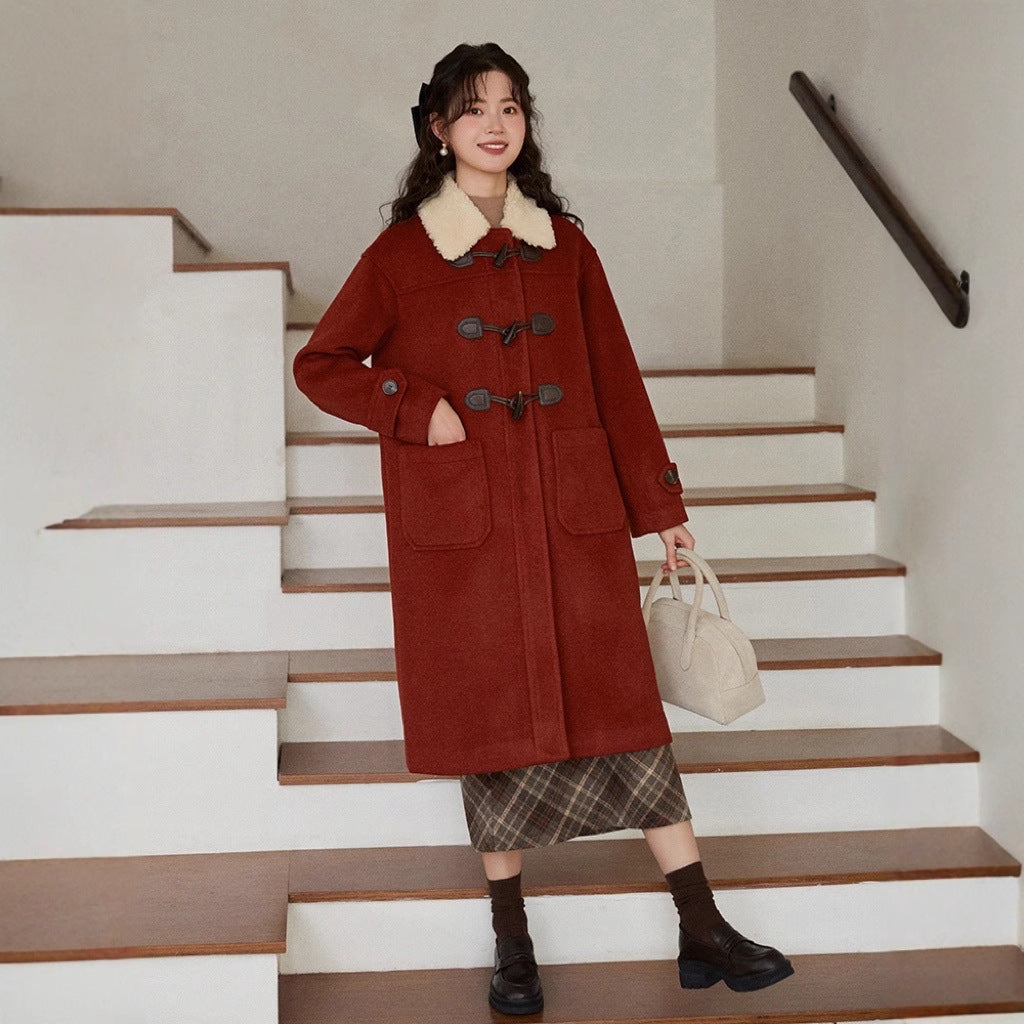 Damen Langer Duffle‑Mantel mit Teddykragen, Knebelverschlüssen und aufgesetzten Taschen Echoarchiv