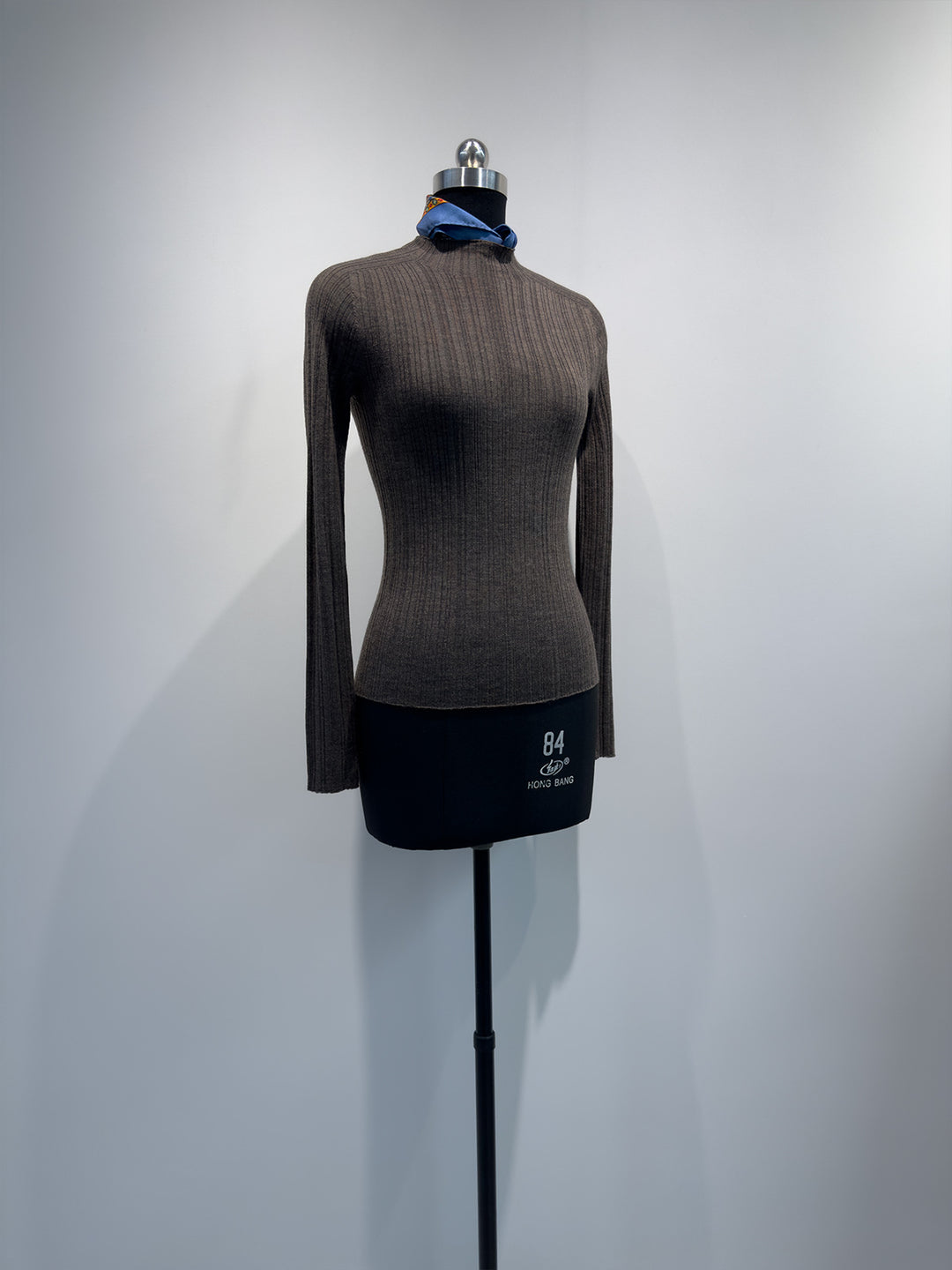 Damen stilvoll gerippter Stehkragenpullover Echoarchiv