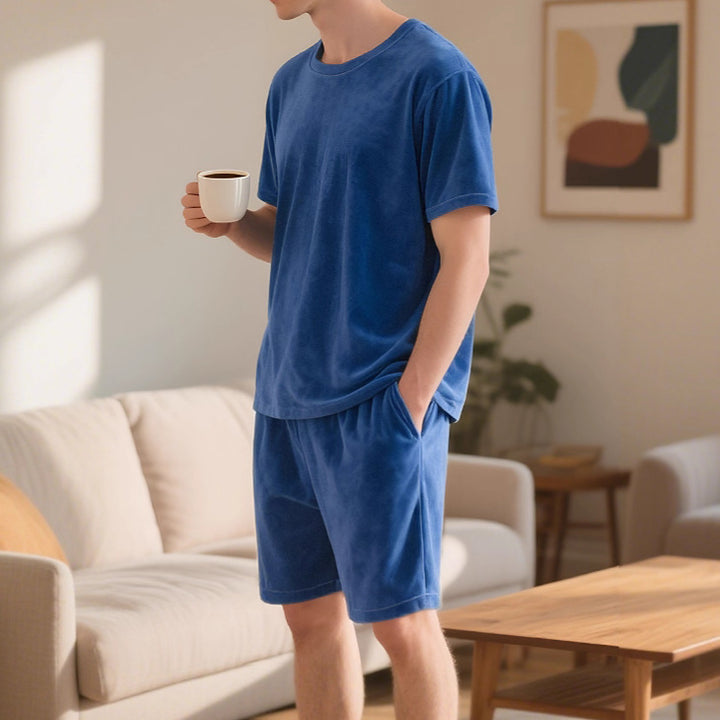 Herren nan Samtvelours Lounge-Set mit Rundhals-Kurzarmshirt und Kordelshorts Echo Archiv