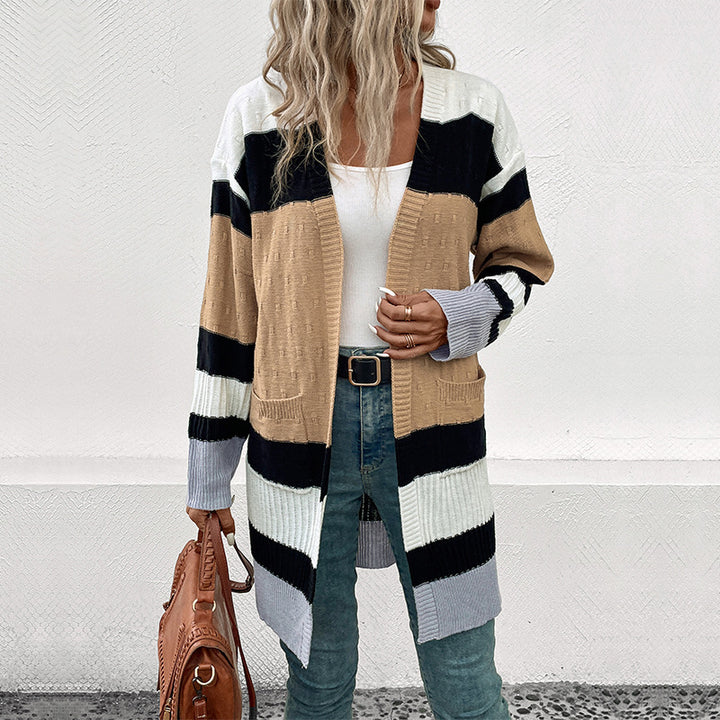 Damen Langer Gestreifter Strickcardigan mit aufgesetzten Taschen und offener Front Echoarchiv