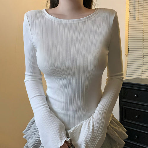 Damen Figurbetontes geripptes Longsleeve mit feiner Rippenstruktur und welligem Saum Echo Archiv