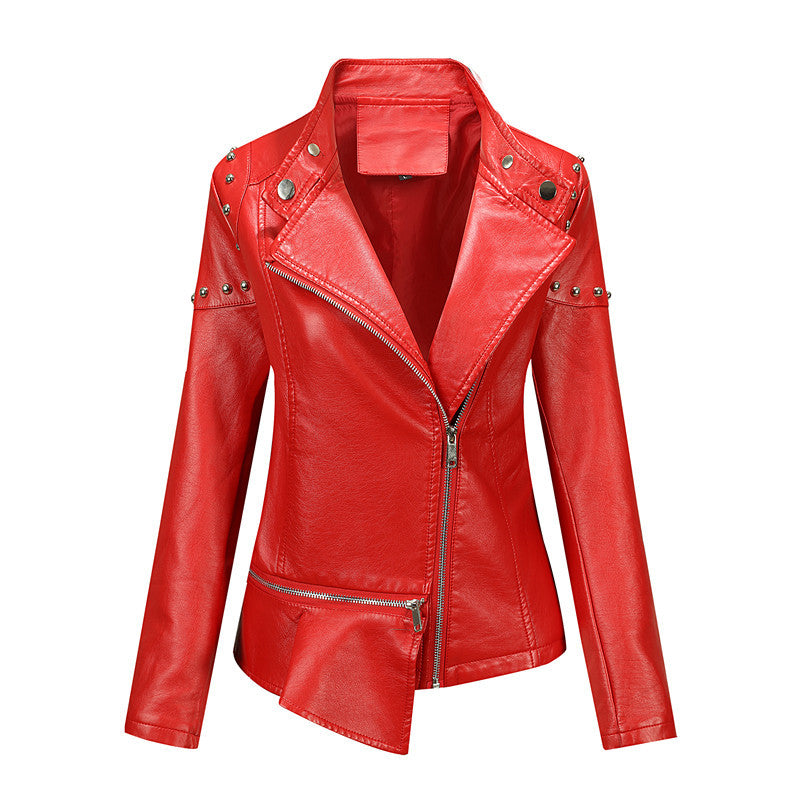 Damen Asymmetrische Bikerjacke aus Kunstleder mit Nietenbesatz und tailliertem Schnitt Echoarchiv