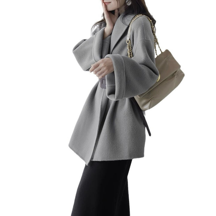 Damen Schicke und elegante Wickeljacke Echoarchiv