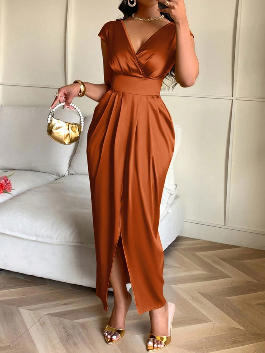 Damen Wickelkleid mit elegantem V-Ausschnitt und fließendem Stoff Echo Archiv