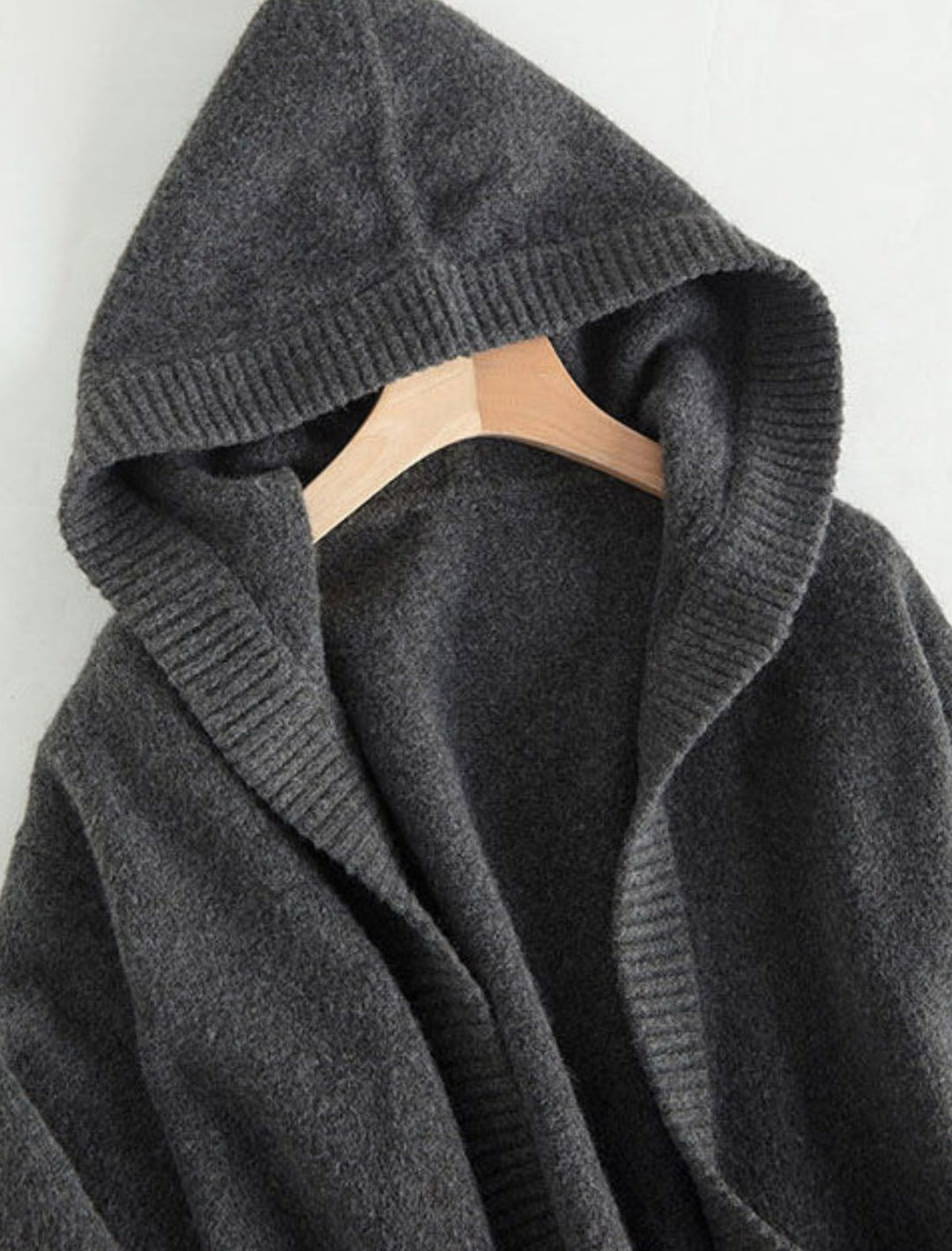 Damen Oversize Kapuzencardigan im Kaschmir‑Look mit offenem Fall und breiter Rippe Echoarchiv