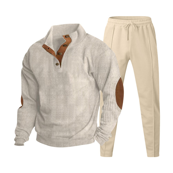Herren nan gerippter Henley-Freizeitanzug mit dekorativer Knopfleiste und Wildleder-Ellenbogenpatch konisch geschnittene Jogginghose Echo Archiv