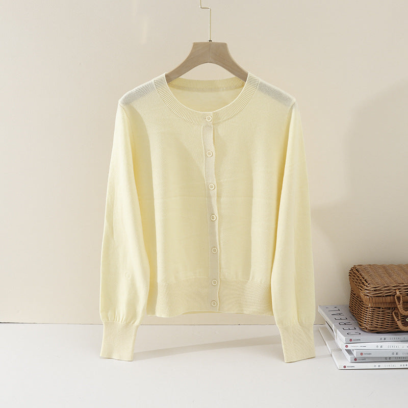 Damen Feiner Rundhals-Feinstrick-Cardigan mit schmaler Silhouette & verlängerten Bündchen Echo Archiv