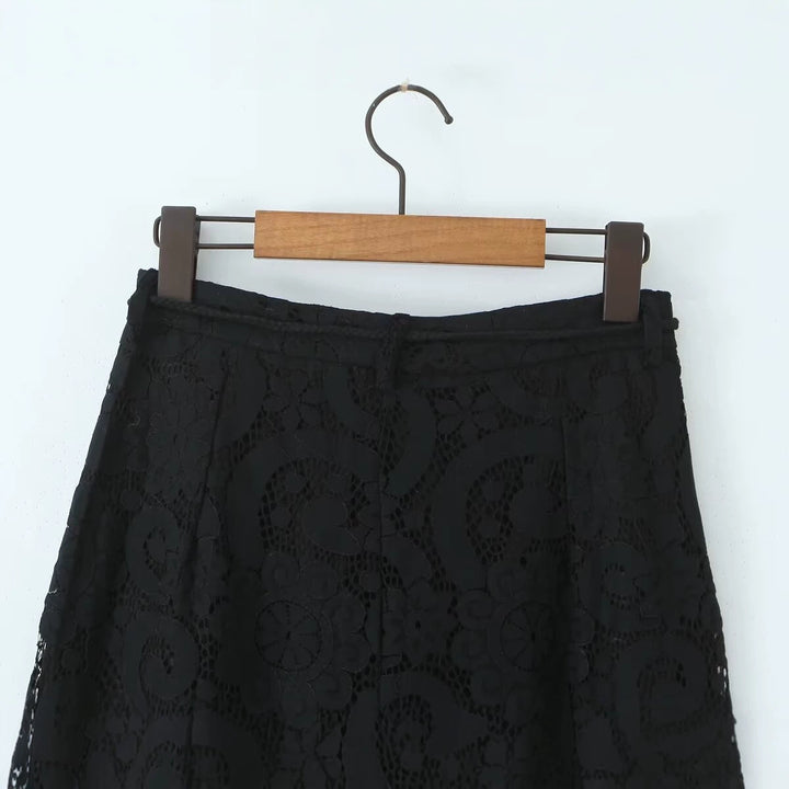 Damen Weite Spitzenhose mit hoher Taille und gefütterter Innenlage Echo Archiv