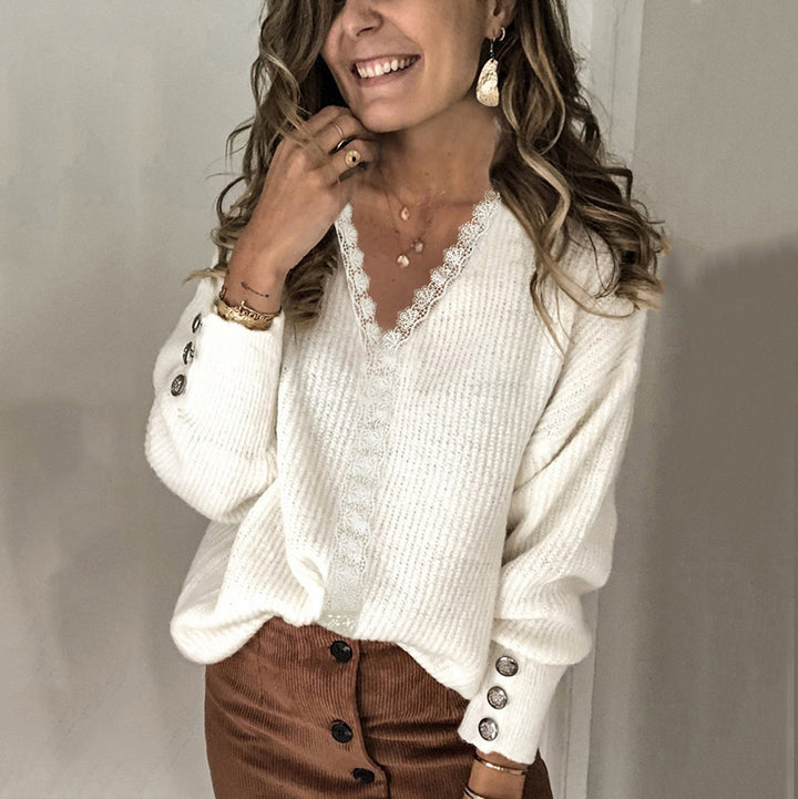 Damen Oversize Feinstrickpullover mit Spitzen‑V‑Ausschnitt und Zierknopfärmeln Echoarchiv