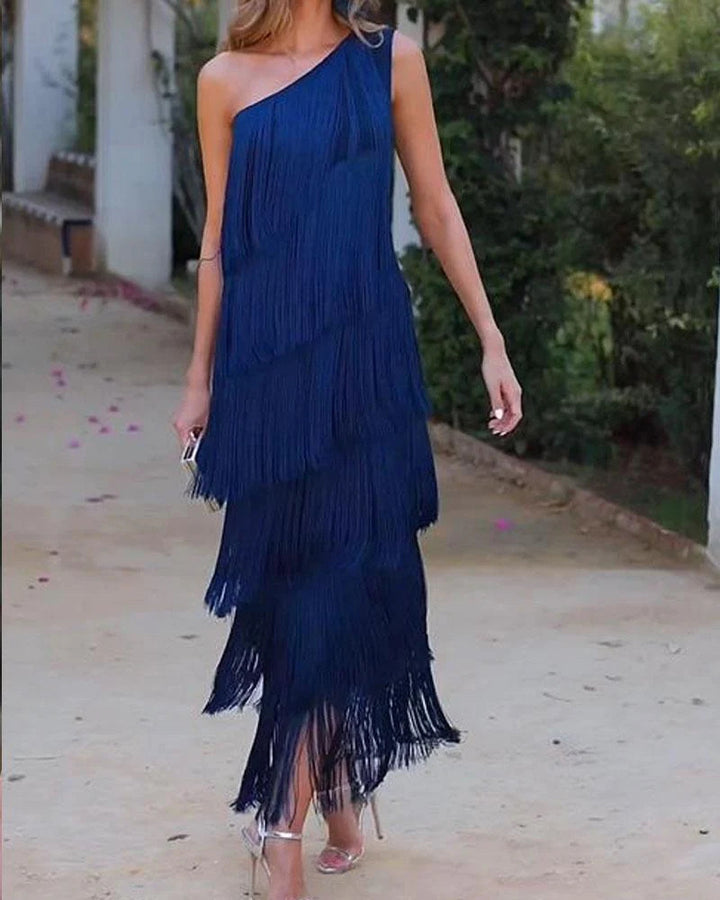Damen Fransen Maxikleid mit asymmetrischem Schnitt und elegantem Detail Echo Archiv