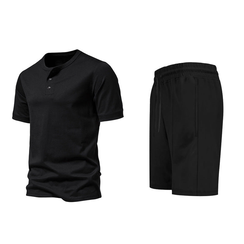 Herren sportliches Freizeitset mit knöpfbarem Oberteil und bequemen Shorts Echoarchiv